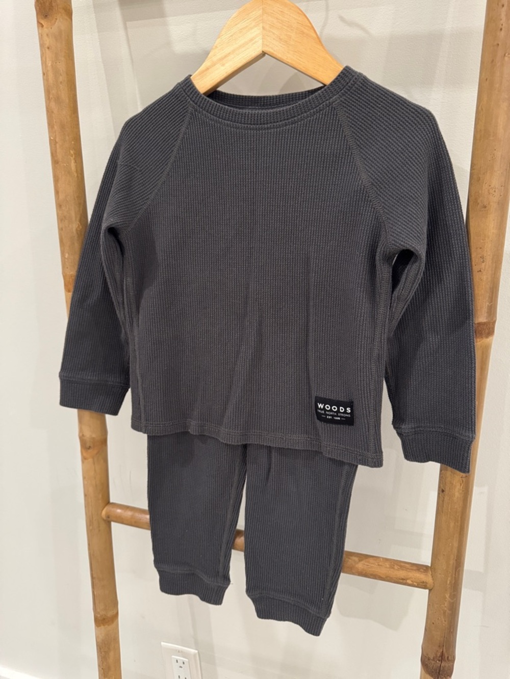 Woods Charcoal Ribbed Henley Top